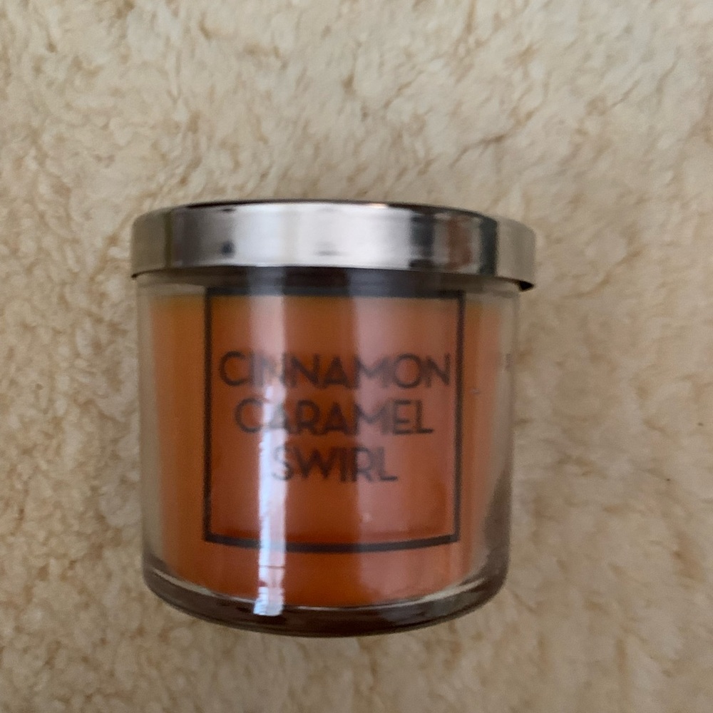 Bath and body works candle